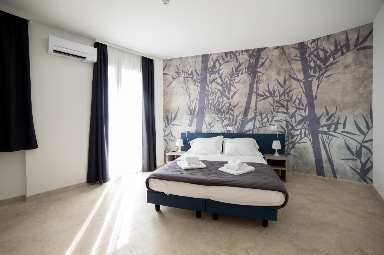 Residence Molino - Holiday Apartments Манерба-дель-Гарда Экстерьер фото