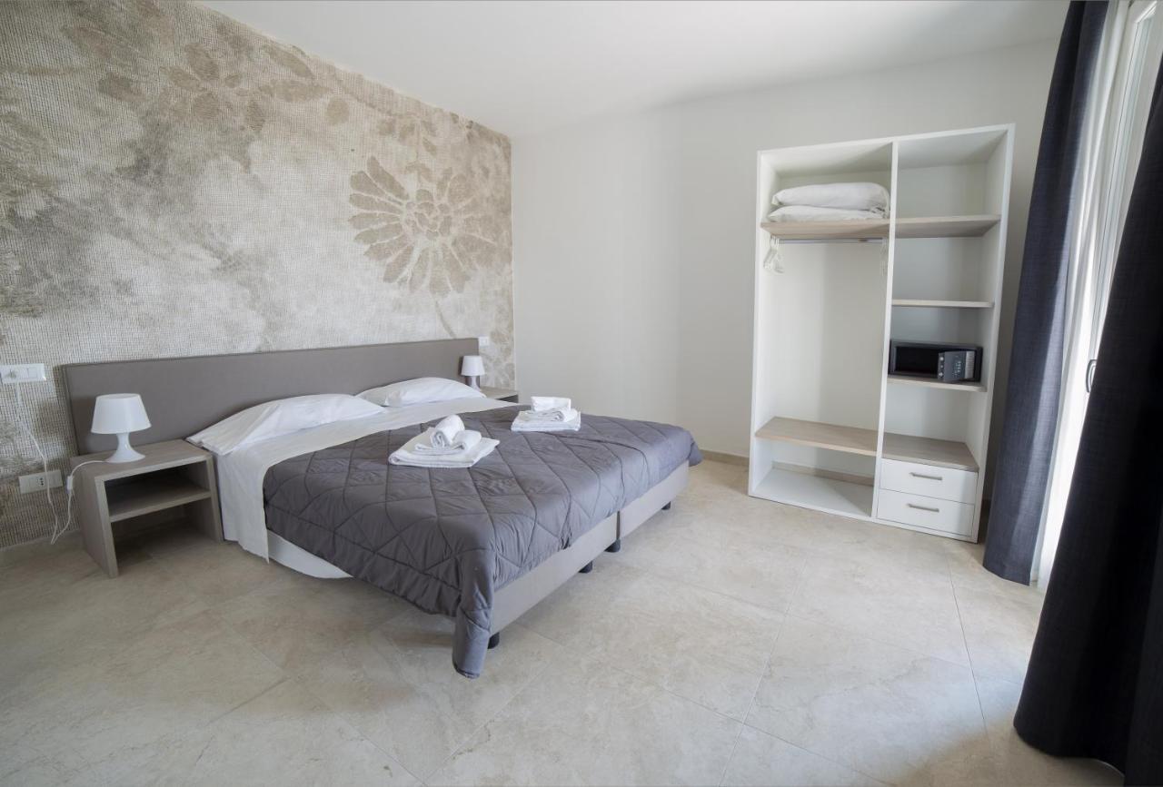 Residence Molino - Holiday Apartments Манерба-дель-Гарда Экстерьер фото