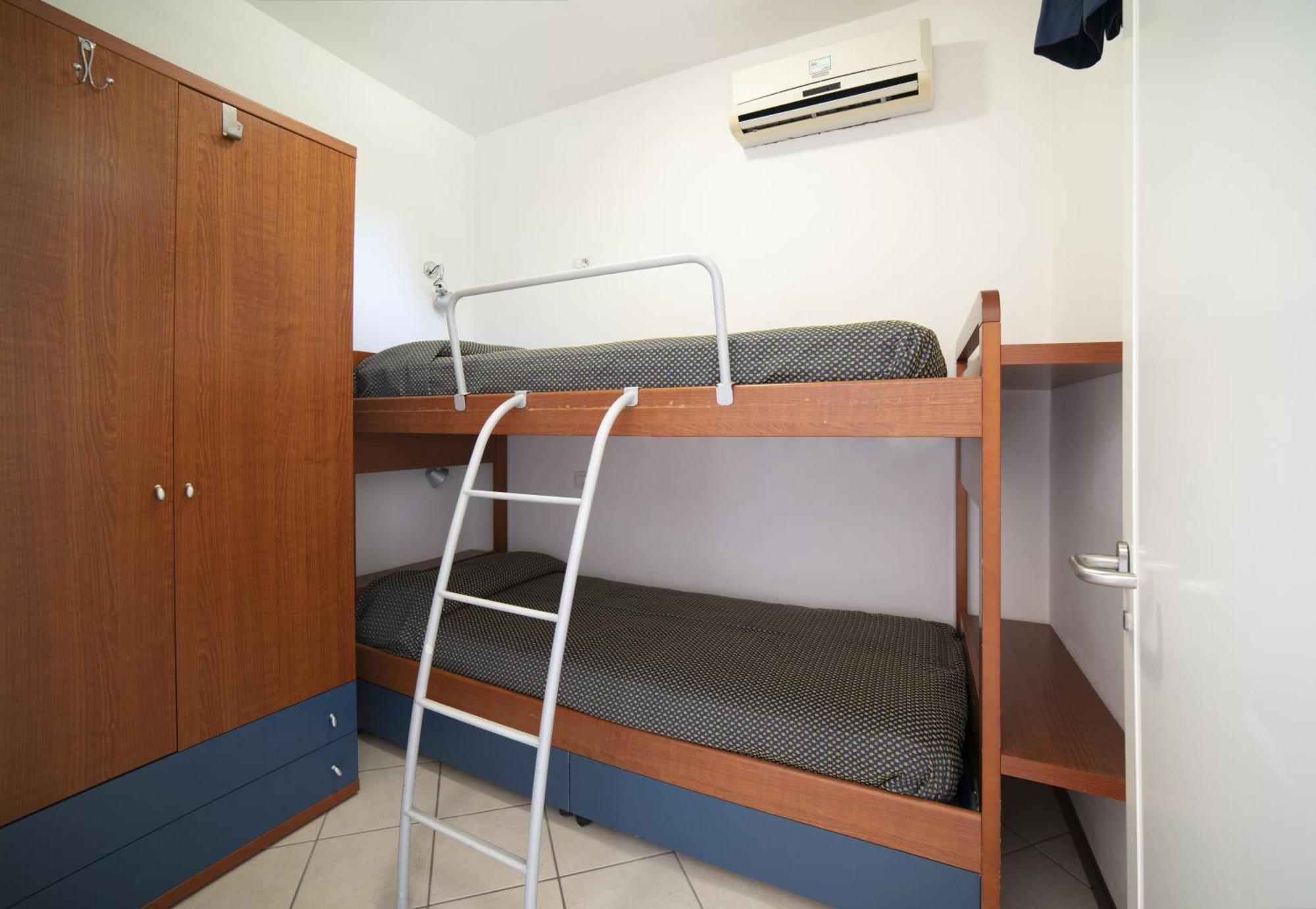 Residence Molino - Holiday Apartments Манерба-дель-Гарда Экстерьер фото