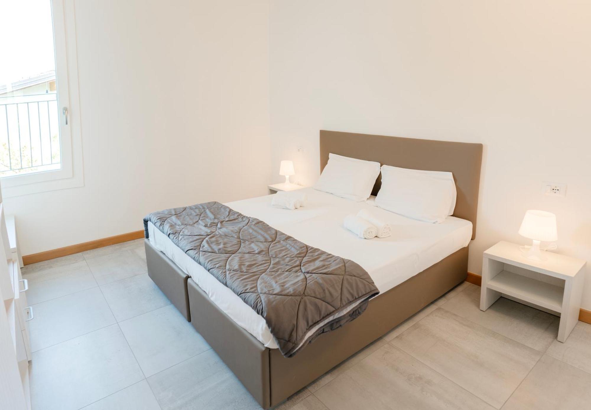 Residence Molino - Holiday Apartments Манерба-дель-Гарда Экстерьер фото